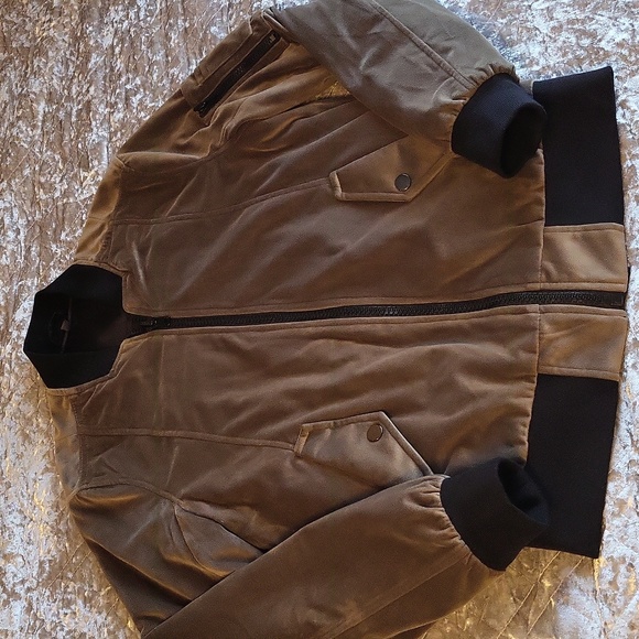 John + Jenn Bomber jacket - Picture 3 of 8